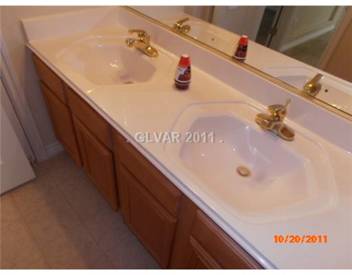 269 Integrity Ridge Drive Henderson, NV 89052 - Photo 10 of 11 Bathroom.