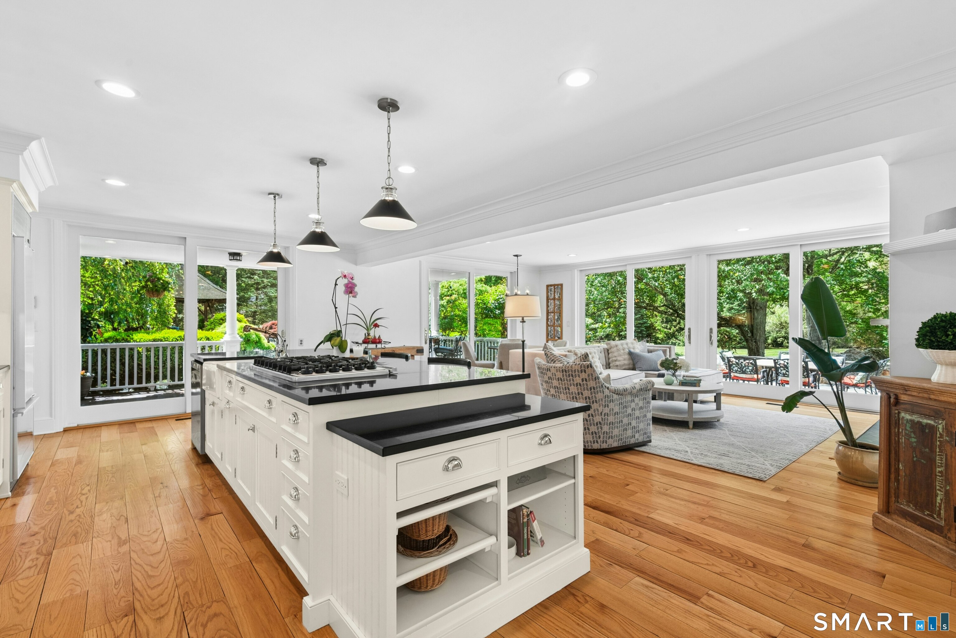 610 Cheese Spring Road New Canaan, CT 06840 - Photo 11 of 38