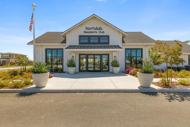 $549,000 | 3512 Nuestra Avenue, Sacramento, CA 95835