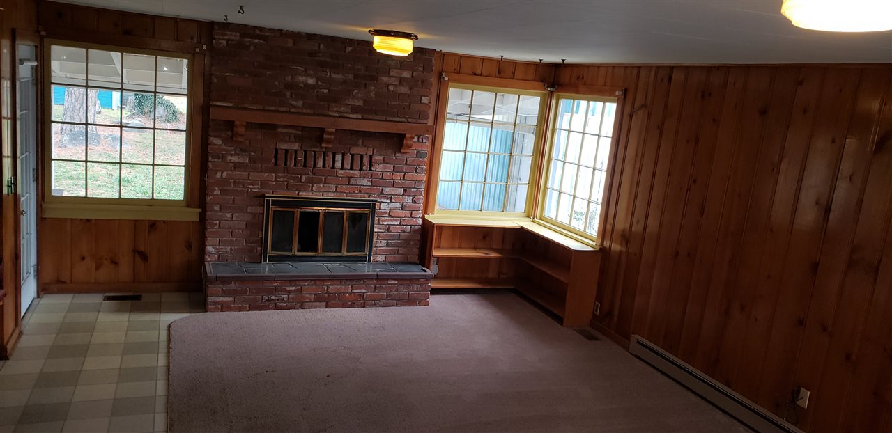 707 South Carnahan Road Spokane, WA 99212 - Photo 3 of 18