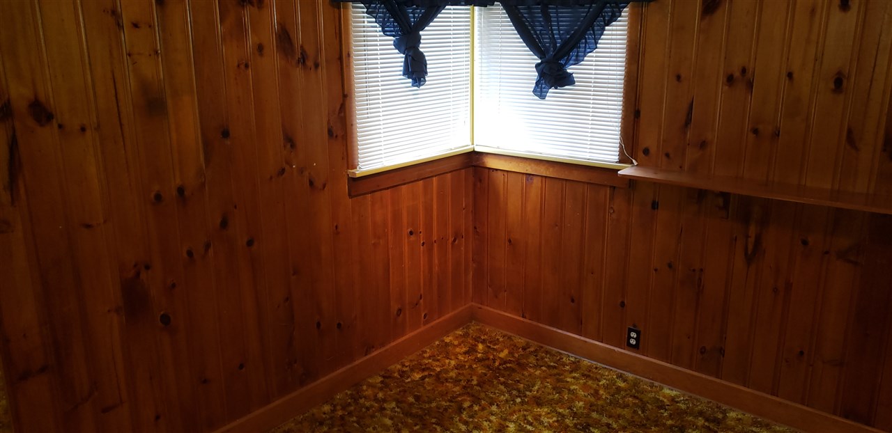 707 South Carnahan Road Spokane, WA 99212 - Photo 10 of 18
