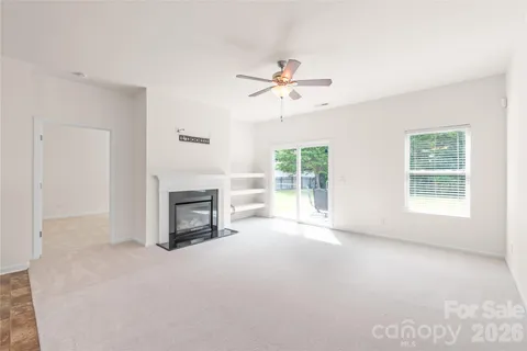 $395,000 | 8411 Romana Red Lane, Charlotte, NC 28213