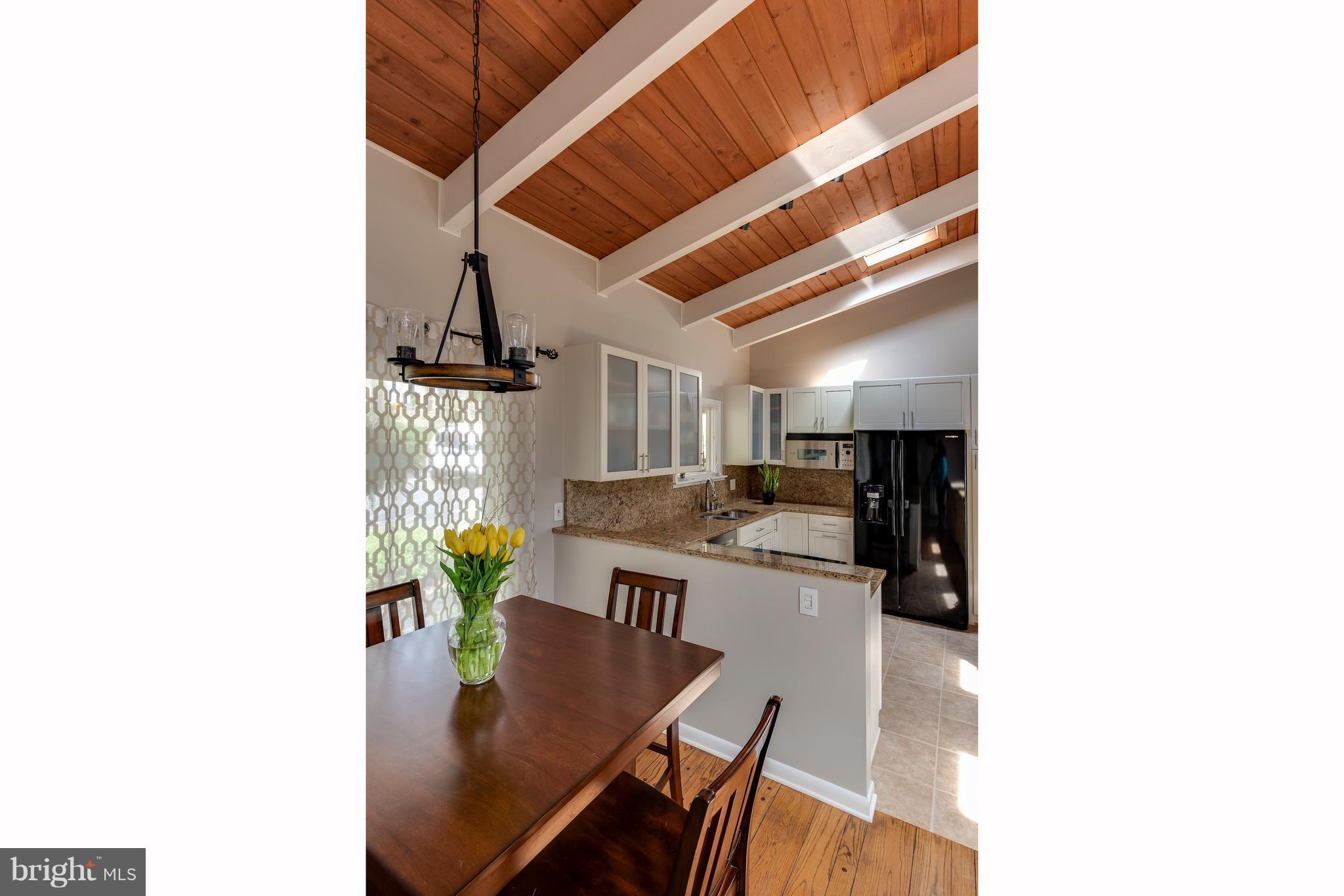 2616 Ogleton Road Annapolis, MD 21403 - Photo 6 of 30 Kitchen Open and airy