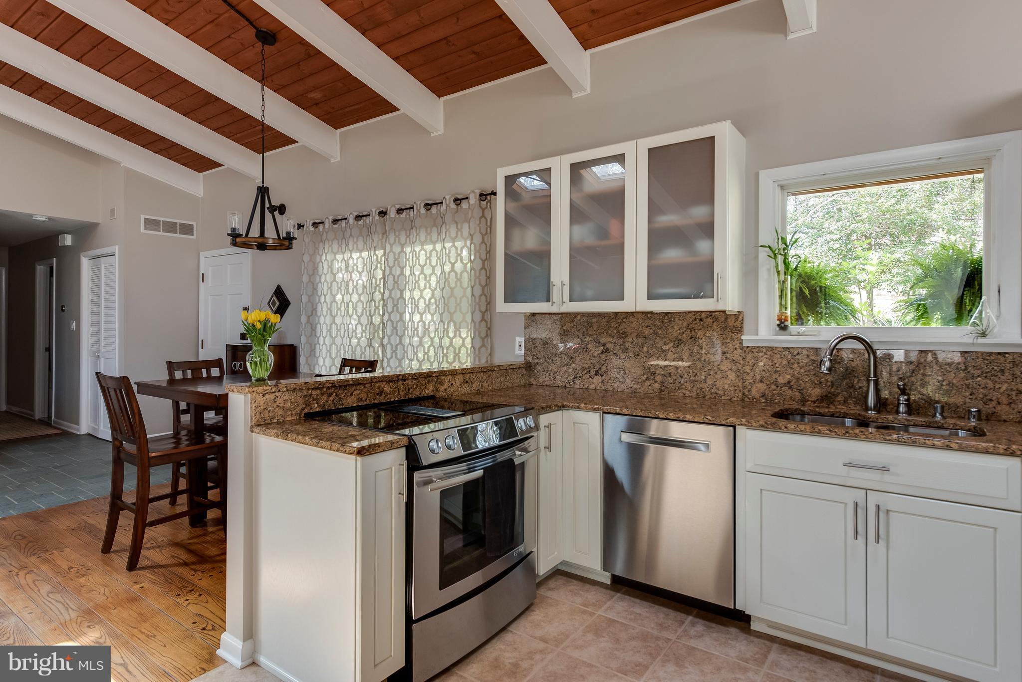 2616 Ogleton Road Annapolis, MD 21403 - Photo 9 of 30 Kitchen
