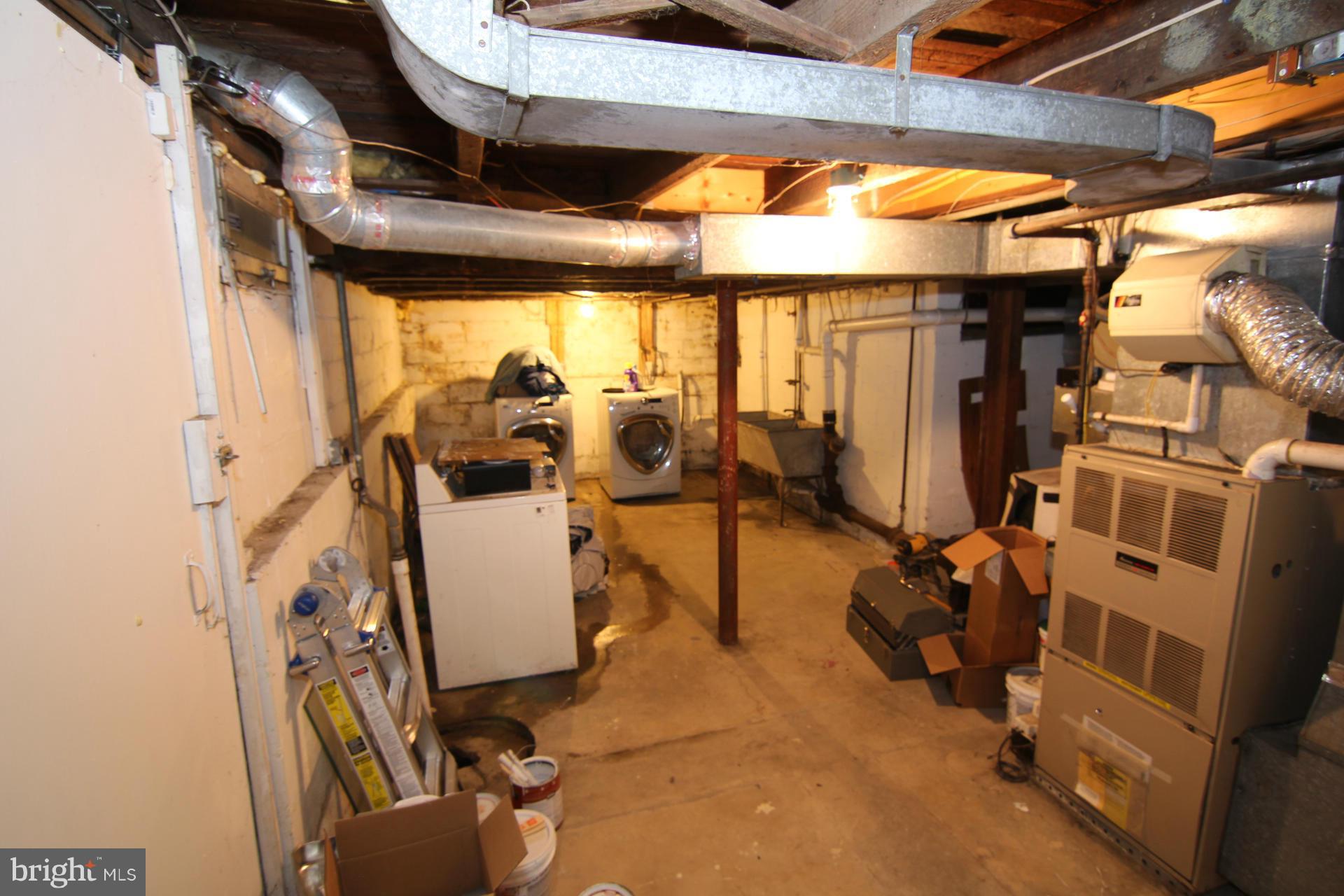 3618 Hineline Road Baltimore, MD 21229 - Photo 29 of 30 Basement