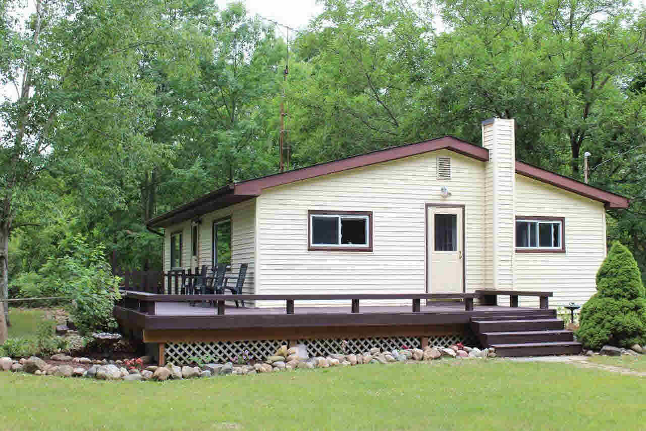 11380 East Mt Morris Road Davison, MI 48423 - Photo 4 of 34 21187706-3.JPG