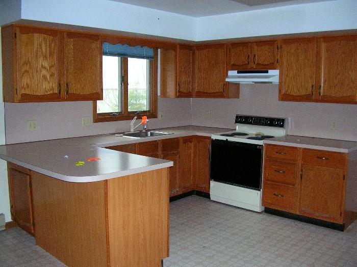7292 Lake Road Tobyhanna, PA 18466 - Photo 3 of 6 KITCHEN