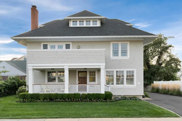 $4,200 | 303 1st Avenue, Spring Lake, NJ 07762