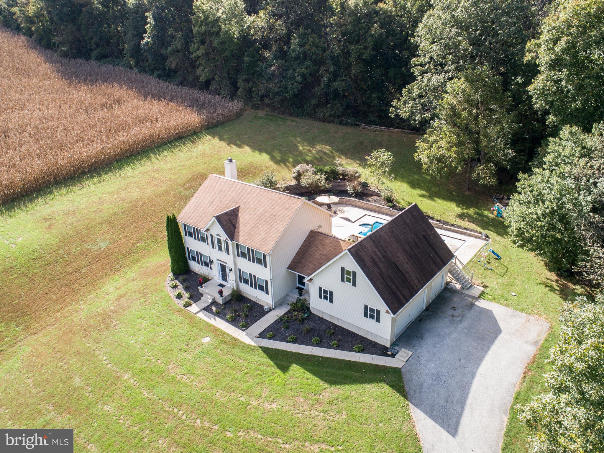 4616 Geeting Road Westminster, MD 21158 - Photo 2 of 39 Gallery Image 2