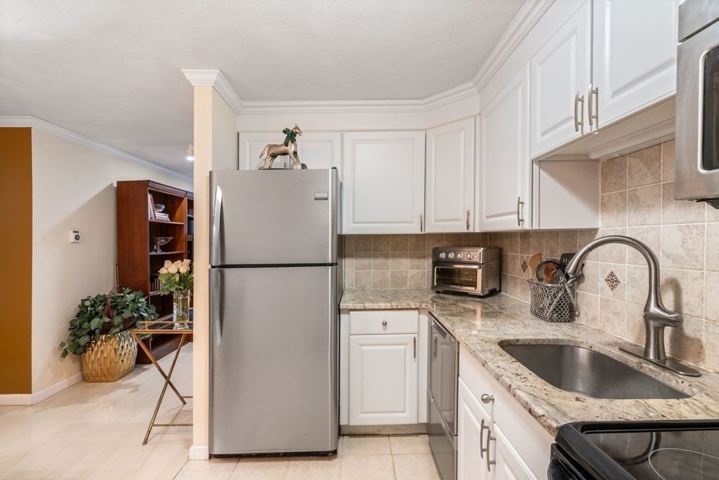 420 Great Road, Unit C4 Acton, MA 01720 - Photo 4 of 28 Gallery Image 4