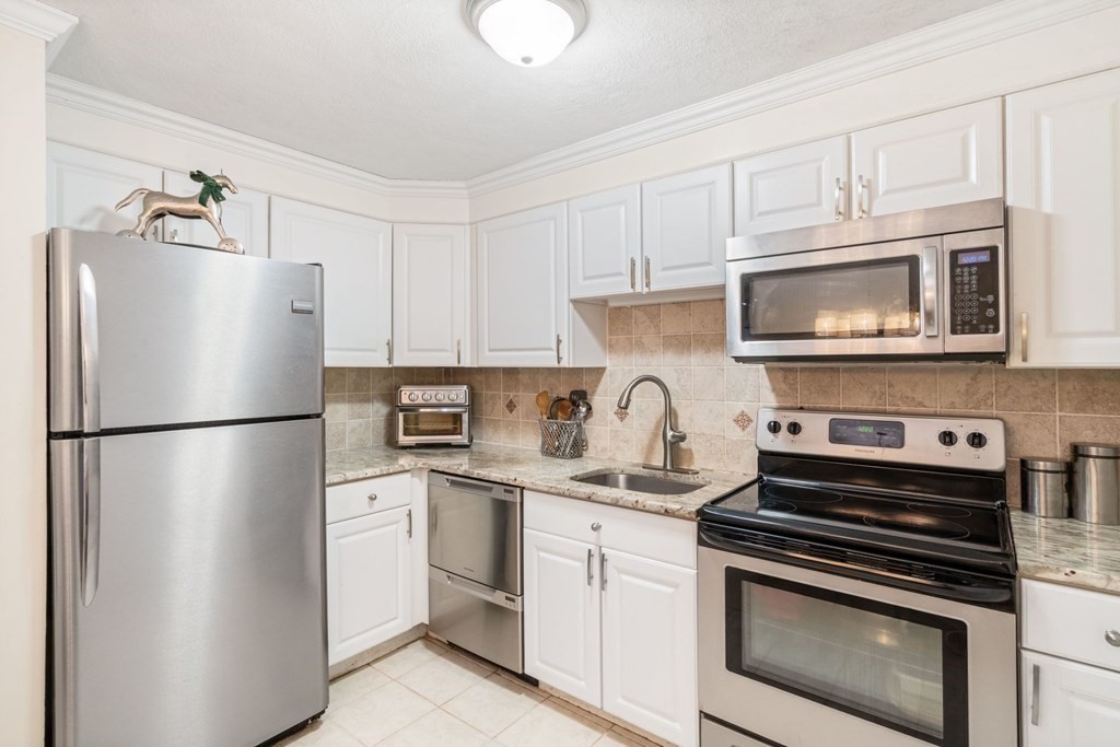 420 Great Road, Unit C4 Acton, MA 01720 - Photo 5 of 28 Gallery Image 5