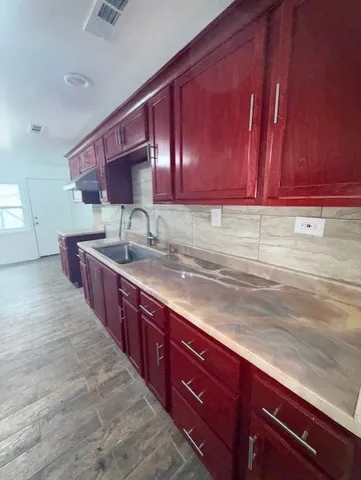 $159,900 | 1620 West 44th Street, Chicago, IL 60609