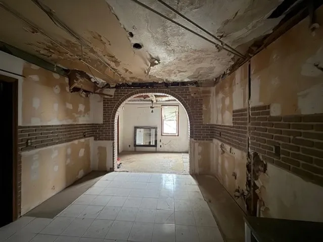 $159,900 | 1620 West 44th Street, Chicago, IL 60609