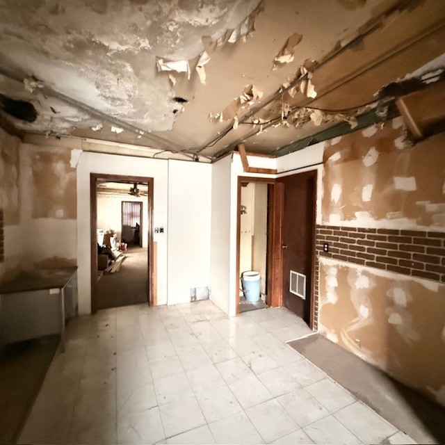 1620 West 44th Street Chicago, IL 60609 - Photo 26 of 37