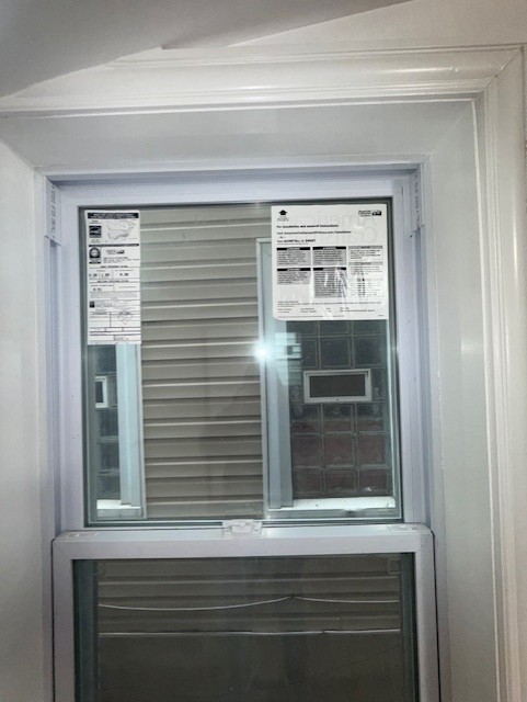 1620 West 44th Street Chicago, IL 60609 - Photo 9 of 37 a view of kitchen with a window