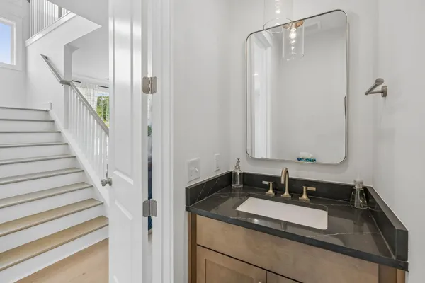 $899,990 | 5012 Hut Crk Road, Johns Island, SC 29455