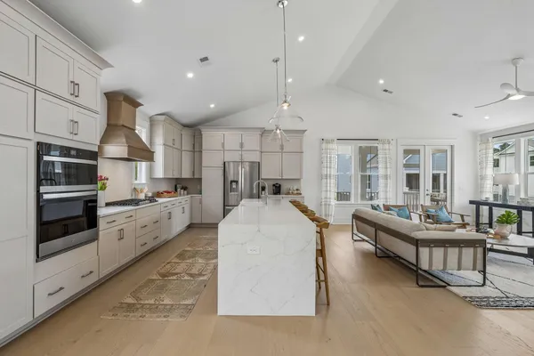 $899,990 | 5012 Hut Crk Road, Johns Island, SC 29455