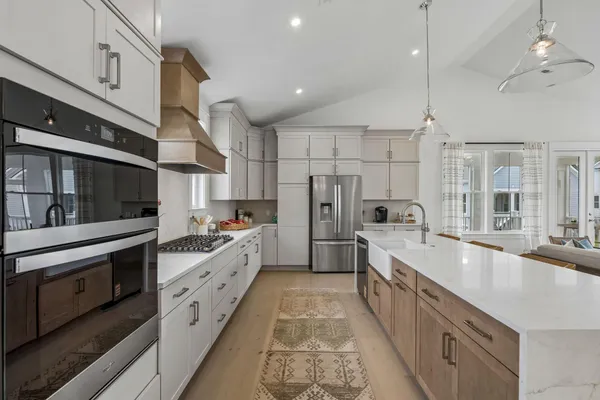 $899,990 | 5012 Hut Crk Road, Johns Island, SC 29455