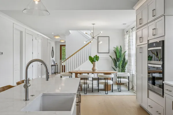 $899,990 | 5012 Hut Crk Road, Johns Island, SC 29455