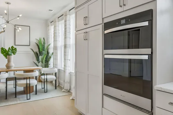 $899,990 | 5012 Hut Crk Road, Johns Island, SC 29455