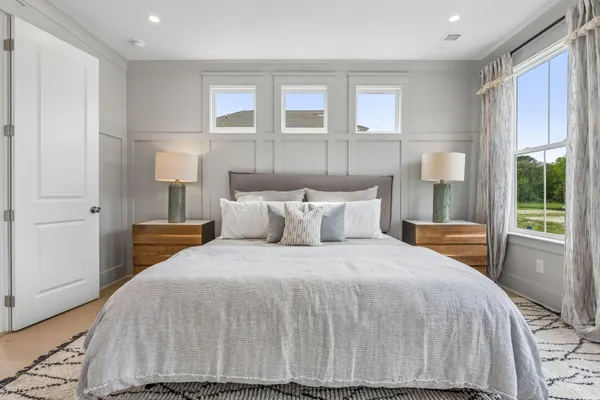 $899,990 | 5012 Hut Crk Road, Johns Island, SC 29455