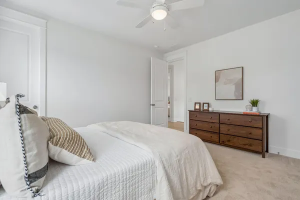 $899,990 | 5012 Hut Crk Road, Johns Island, SC 29455