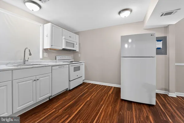 $380,000 | 1327 Passage Drive, Odenton, MD 21113