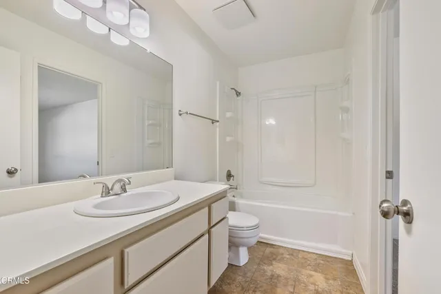 $525,000 | 3183 Kelp Lane, Oxnard, CA 93035