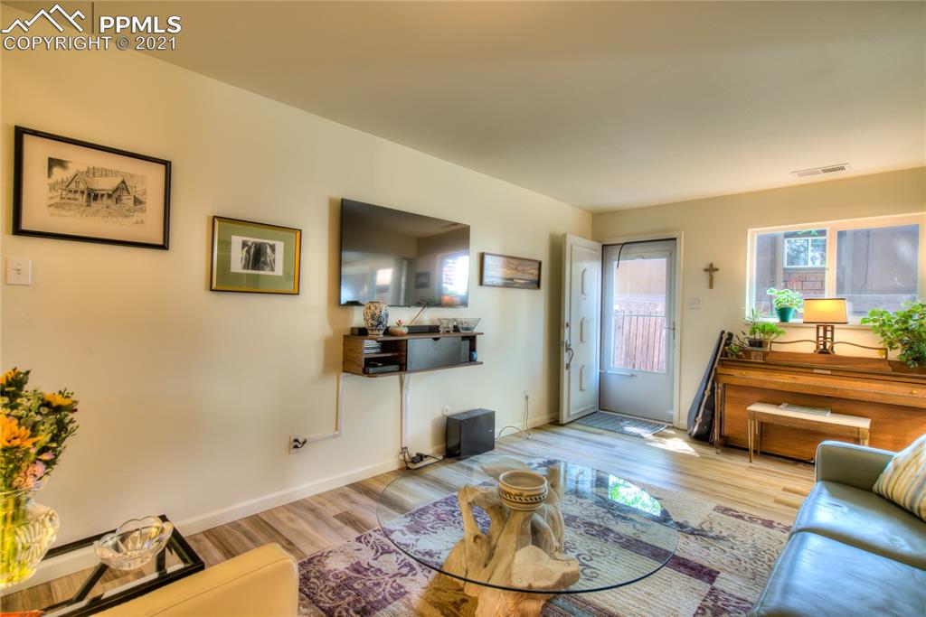 124 Scotland Road, Unit F Pueblo, CO 81001 - Photo 13 of 29