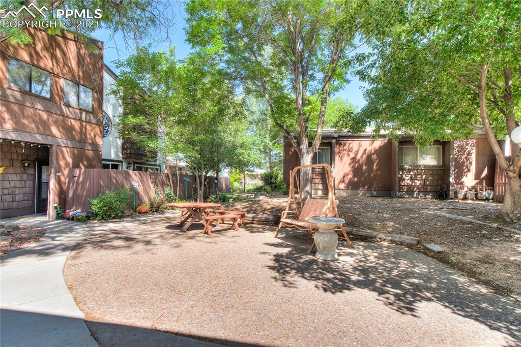 124 Scotland Road, Unit F Pueblo, CO 81001 - Photo 3 of 29