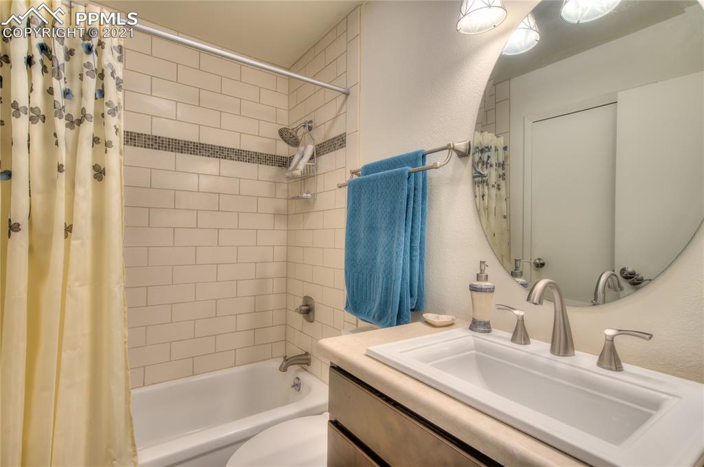 124 Scotland Road, Unit F Pueblo, CO 81001 - Photo 29 of 29