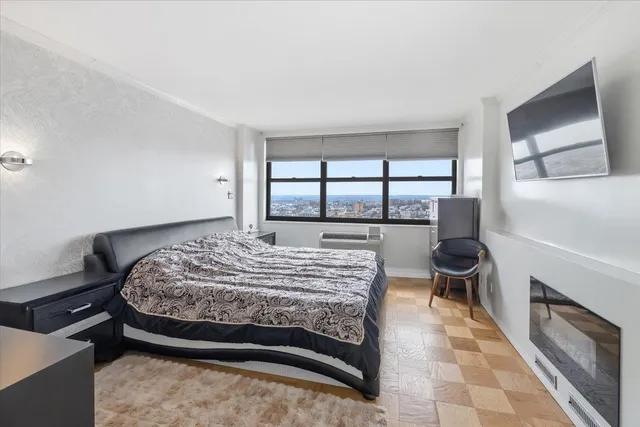 $415,000 | 7000 Boulevard East, Unit 45F, Guttenberg, NJ 07093