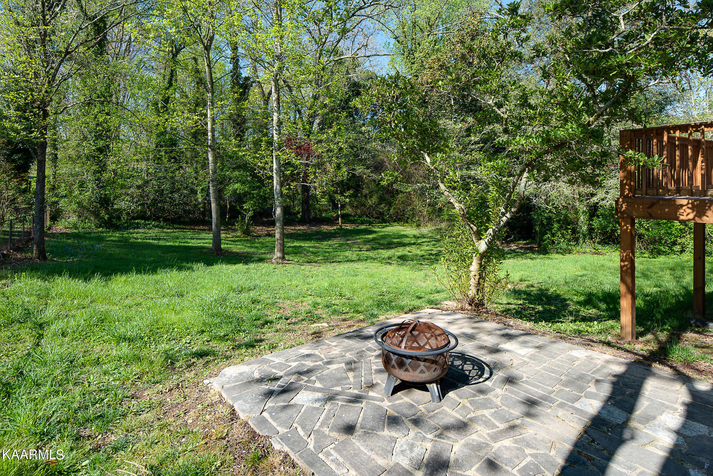 119 Georgia Avenue Oak Ridge, TN 37830 - Photo 17 of 24 Fire Pit Patio