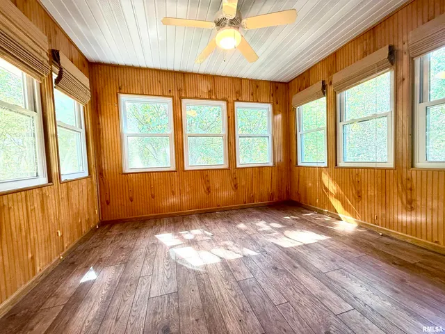 $269,900 | 6905 North Flagstone Court, Peoria, IL 61615