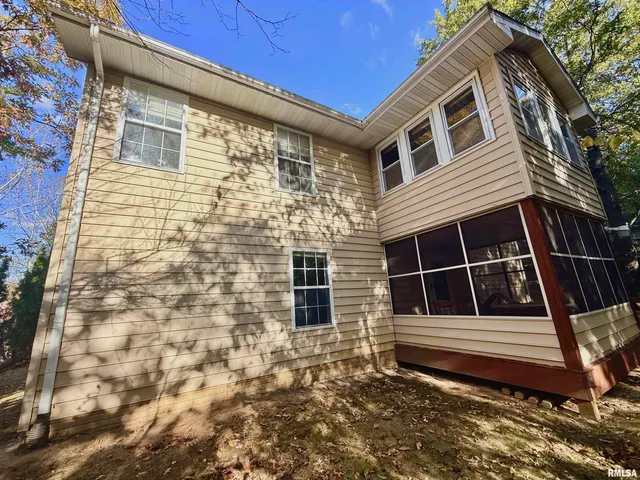 $269,900 | 6905 North Flagstone Court, Peoria, IL 61615