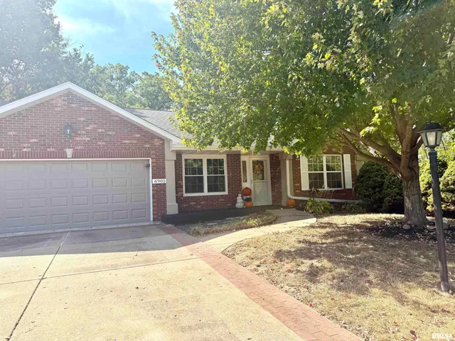 $269,900 | 6905 North Flagstone Court, Peoria, IL 61615