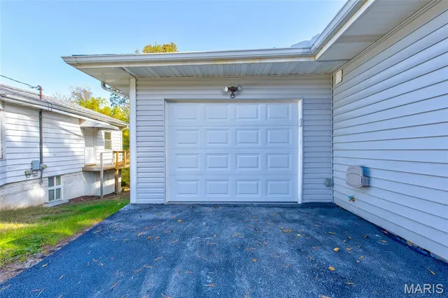 $169,900 | 2108 Holland Avenue, Alton, IL 62002