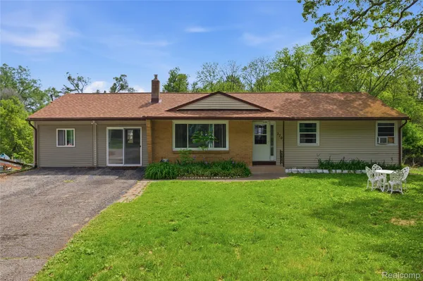 $260,000 | 2705 Glendale Road, Jackson, MI 49203