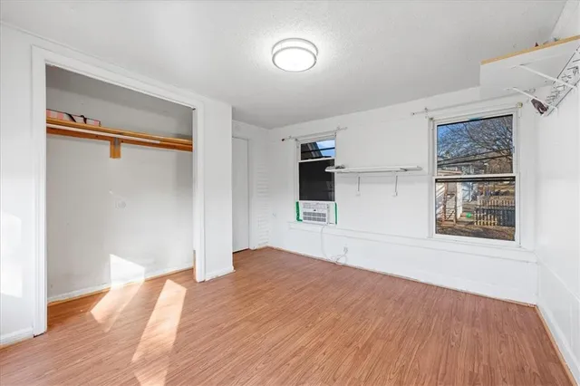 $155,900 | 1701 West Walnut Street, Independence, MO 64052