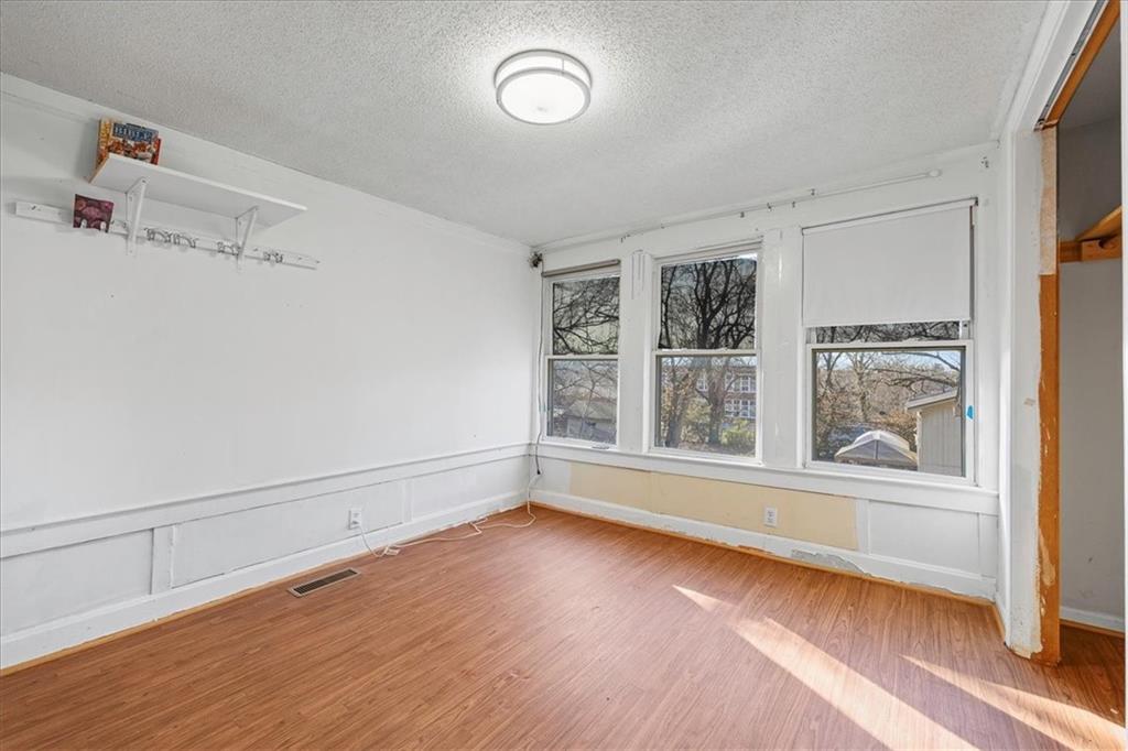 1701 West Walnut Street Independence, MO 64052 - Photo 23 of 27