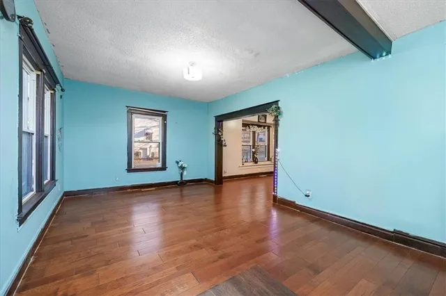 $155,900 | 1701 West Walnut Street, Independence, MO 64052