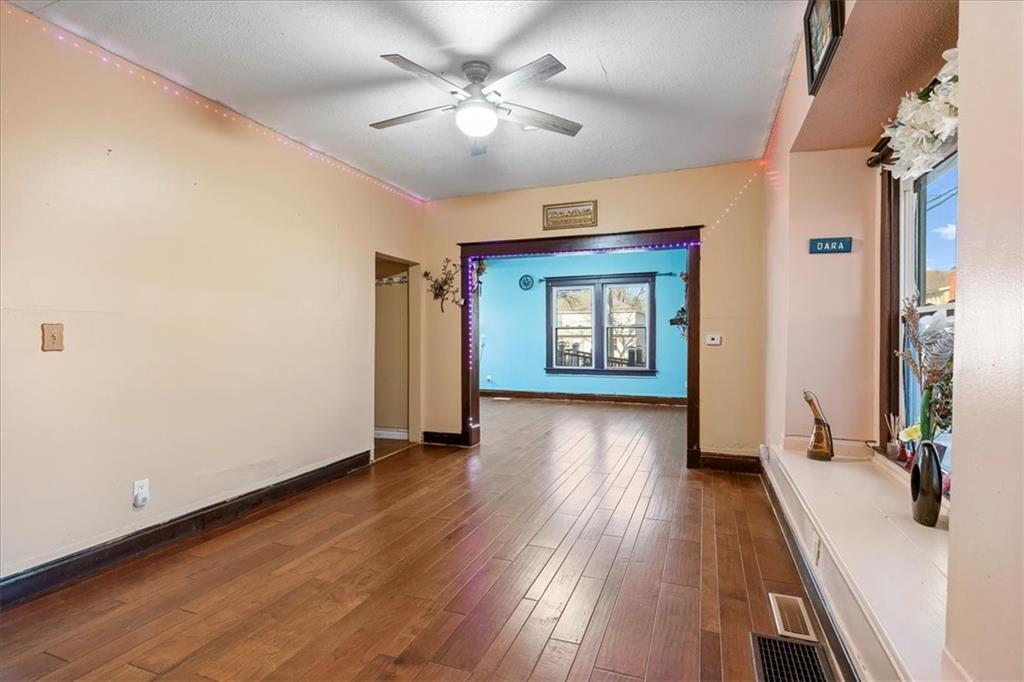 1701 West Walnut Street Independence, MO 64052 - Photo 8 of 27