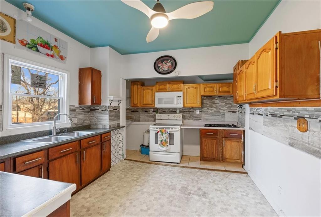 1701 West Walnut Street Independence, MO 64052 - Photo 9 of 27