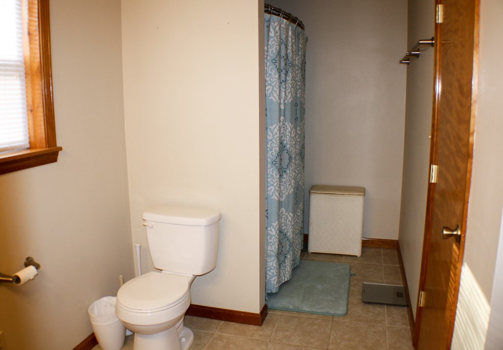 7641 Ridgeway Avenue Evansville, IN 47715 - Photo 12 of 18 Gallery Image 12