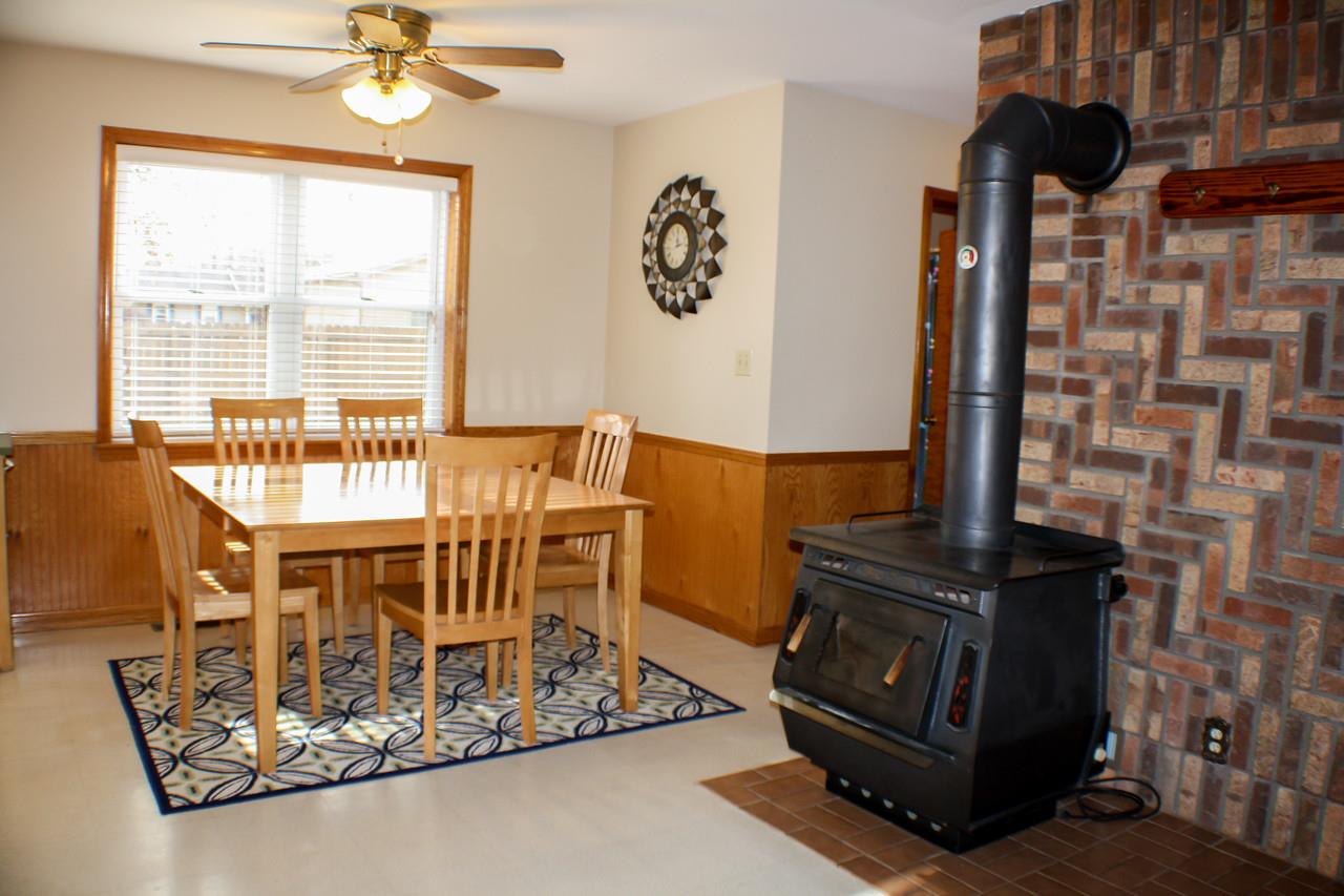 7641 Ridgeway Avenue Evansville, IN 47715 - Photo 8 of 18 Gallery Image 8