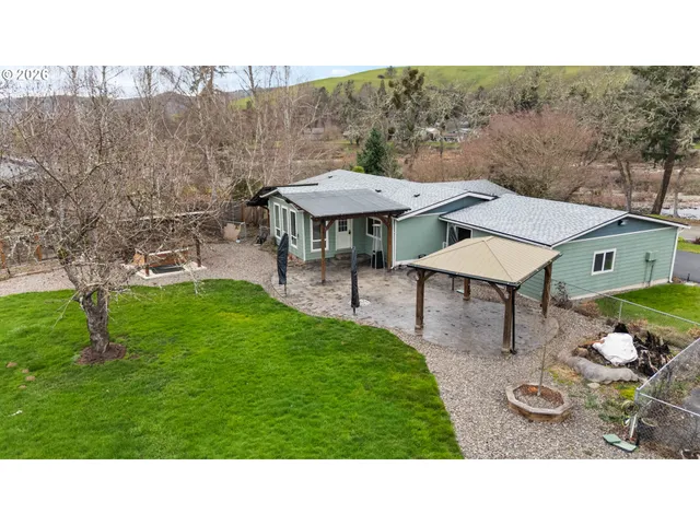 $389,000 | 2373 Wild River Drive, Roseburg, OR 97470
