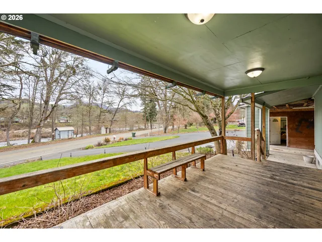 a view of an outdoor space and seating area