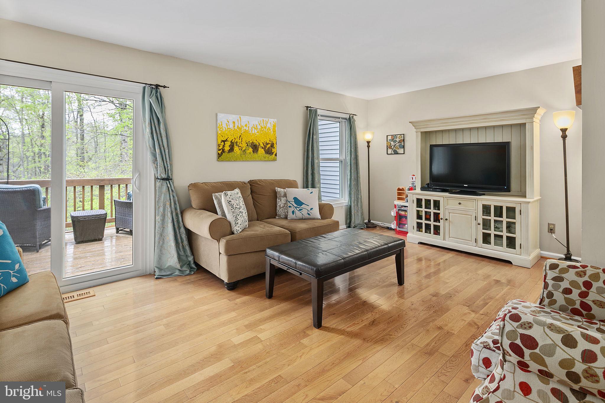 6245 Rathlin Drive Springfield, VA 22152 - Photo 13 of 43
