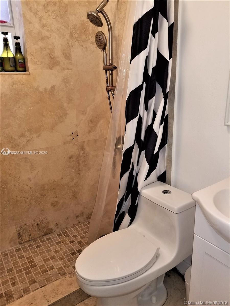 6744 Southwest 21st Street Miami, FL 33155 - Photo 5 of 7