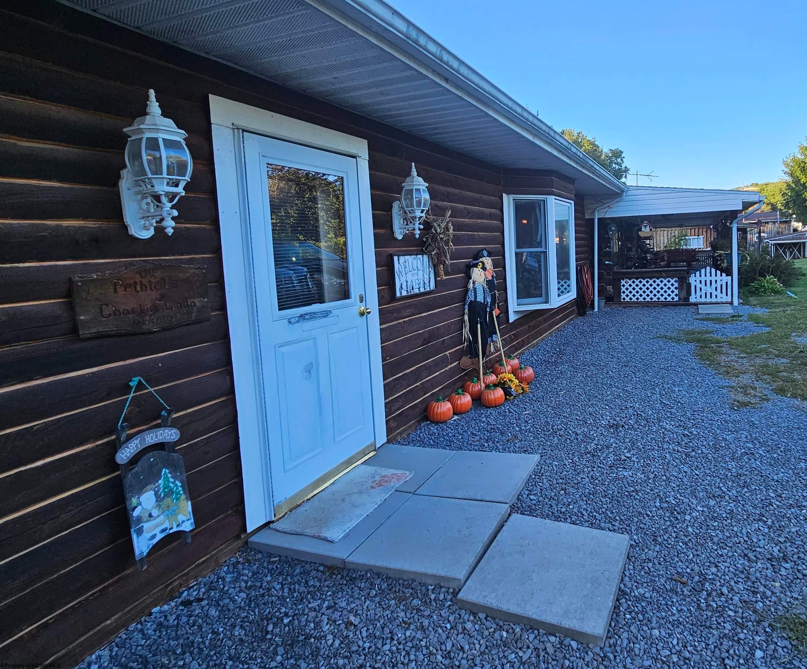 2191 Plum Run Road Mannington, WV 26582 - Photo 2 of 16 Gallery Image 2